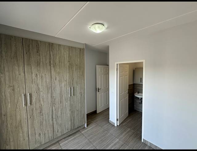 2 BEDROOM APARTMENT FOR SALE IN PARKLANDS NORTH